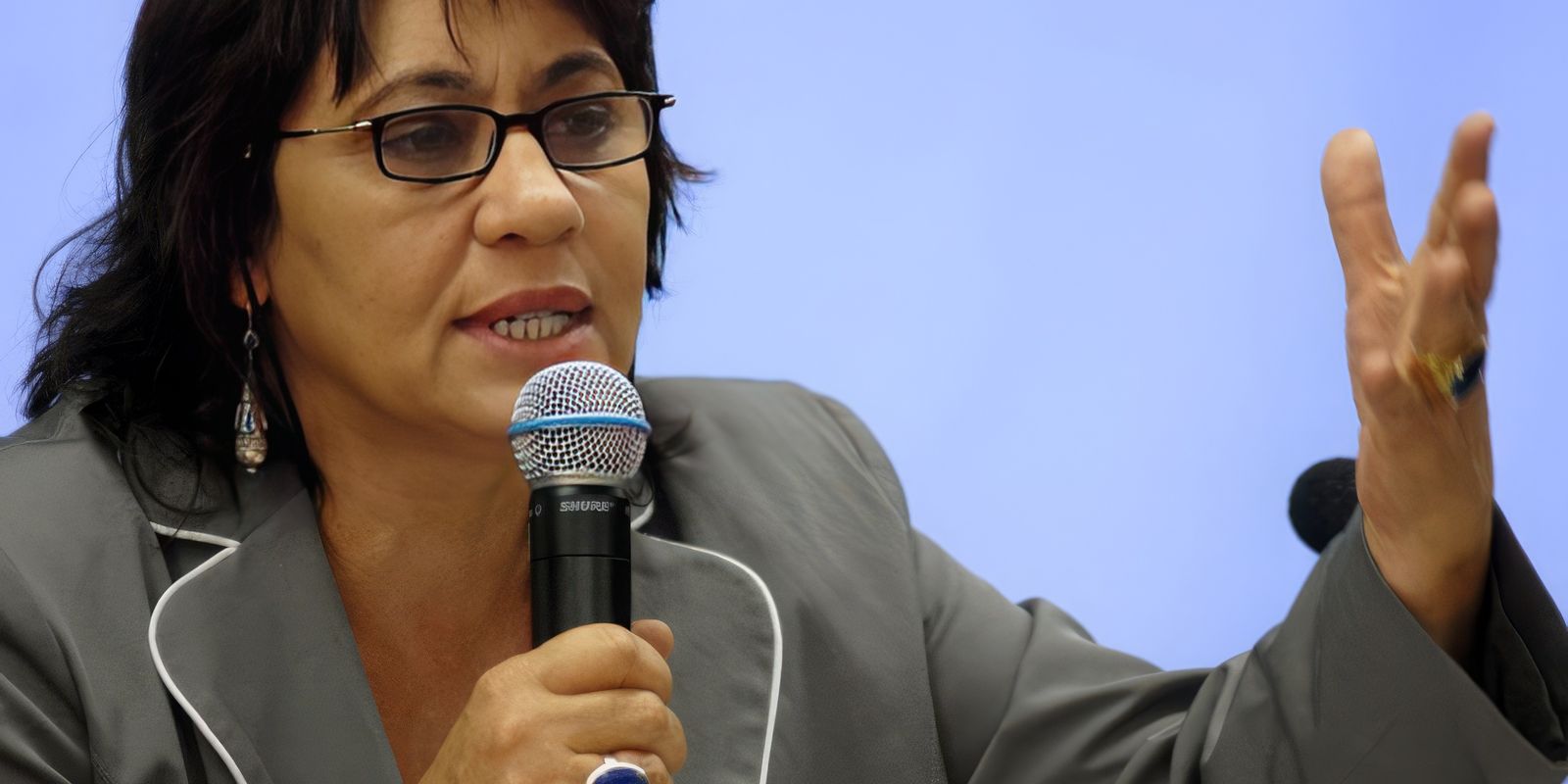 Ex-presidente da EBC lança livro sobre comunicação pública