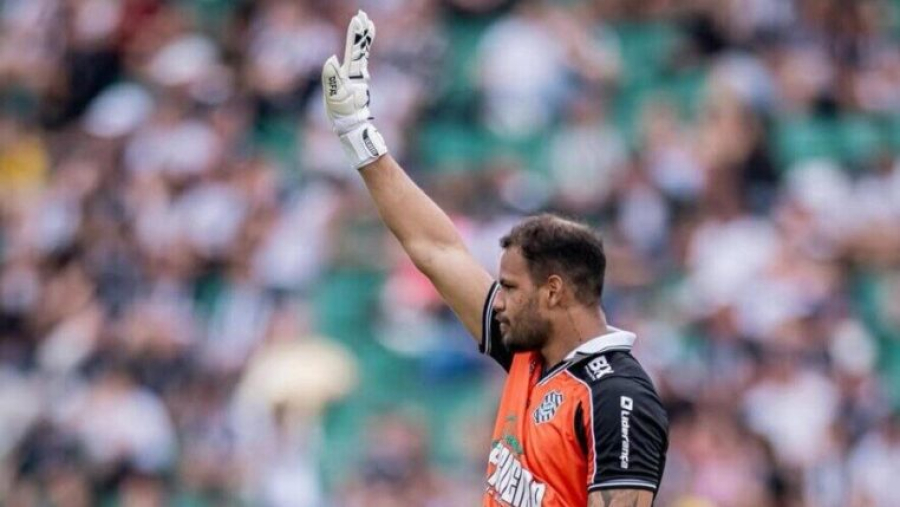 Contratado em definitivo, goleiro Igo Gabriel pretende fazer história no Figueirense: “Muito feliz”