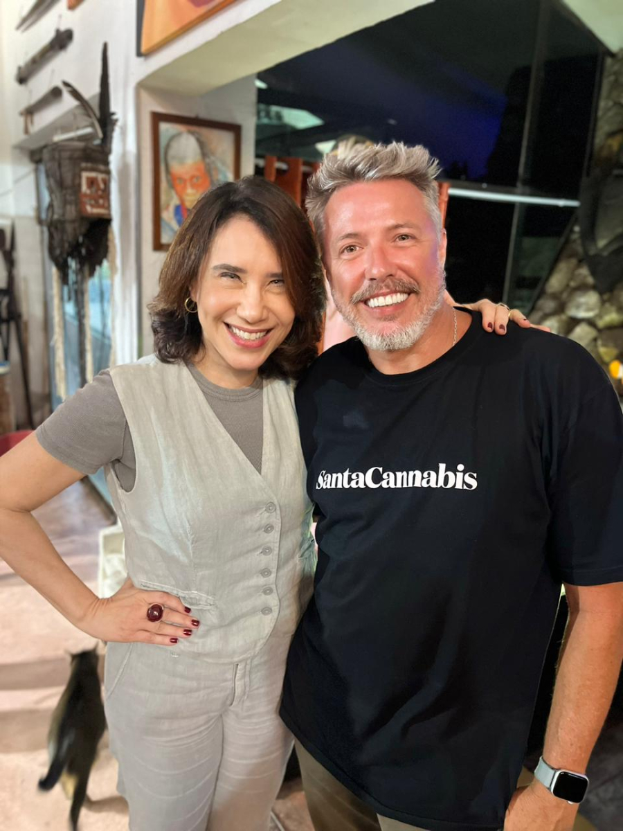 Pedro Santa Cannabis encontra Dra Ana Beatriz Barbosa, psiquiatra + lida do Brasil 