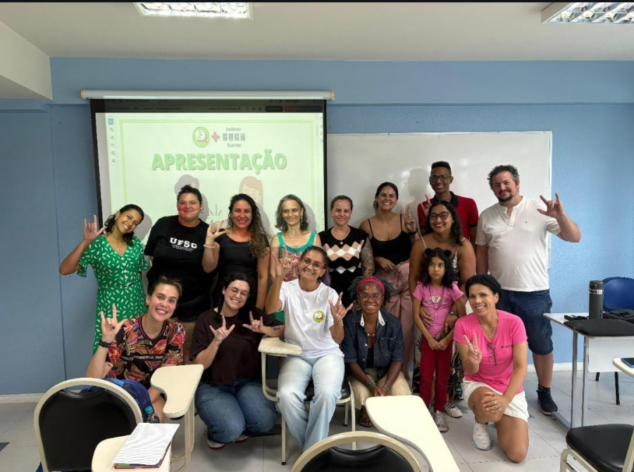 Começa nesta semana o curso gratuito de Libras oferecido pelo Instituto Guga Kuerten