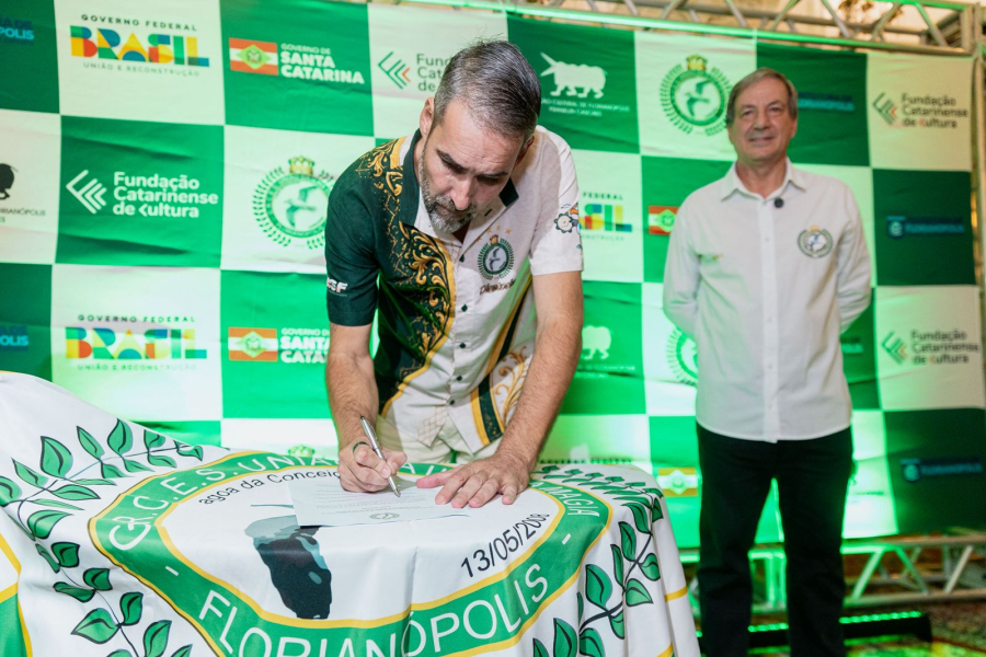 União da Ilha da Magia empossa nova diretoria e anuncia iniciativas inéditas para o Carnaval 2027