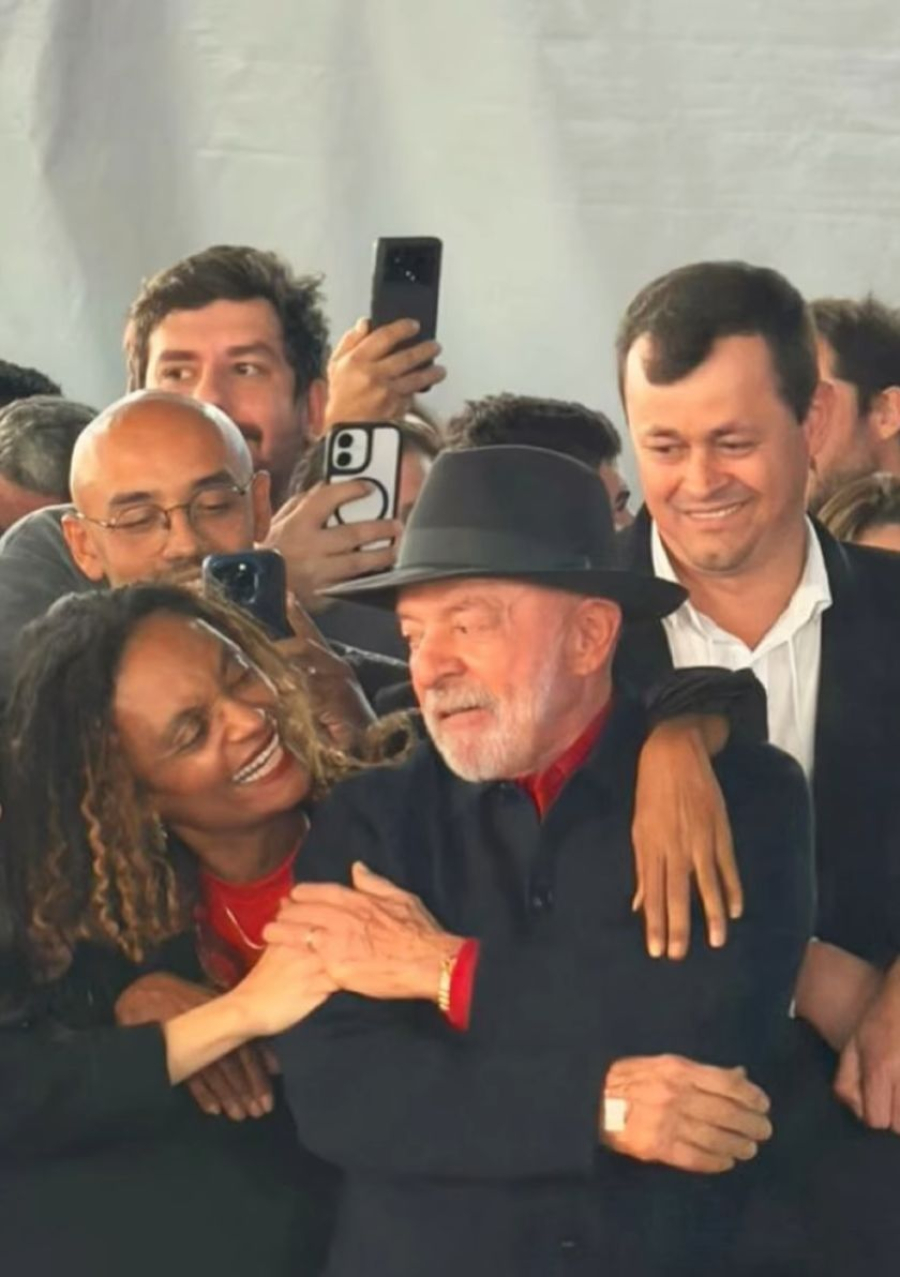O que Vanessa da Rosa e Lula conversaram em Itajaí? 