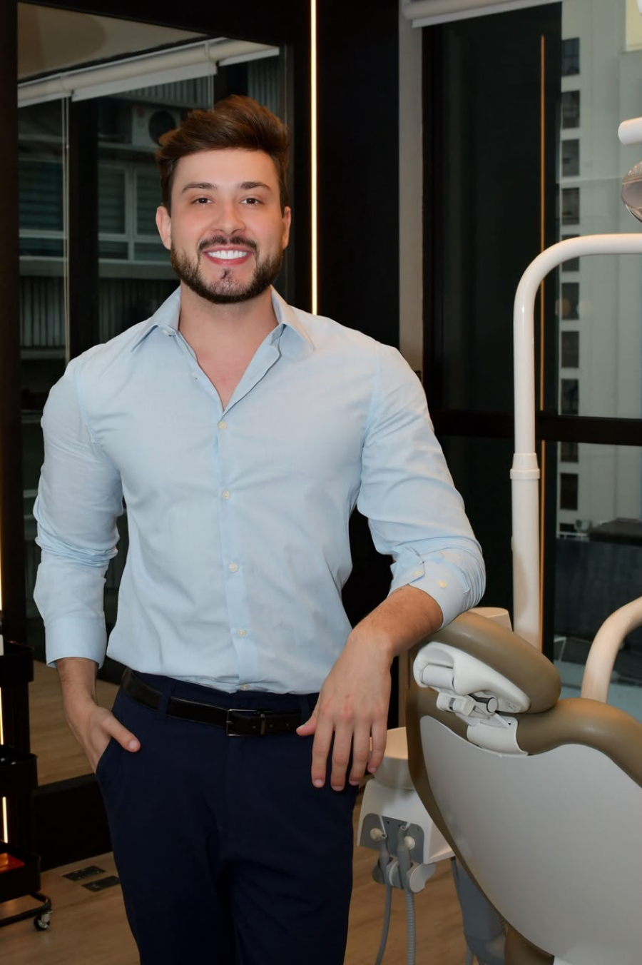 Você já ouviu falar sobre o efeito halo? E qual é a relação desse fenômeno com a harmonização facial e o mercado de trabalho?