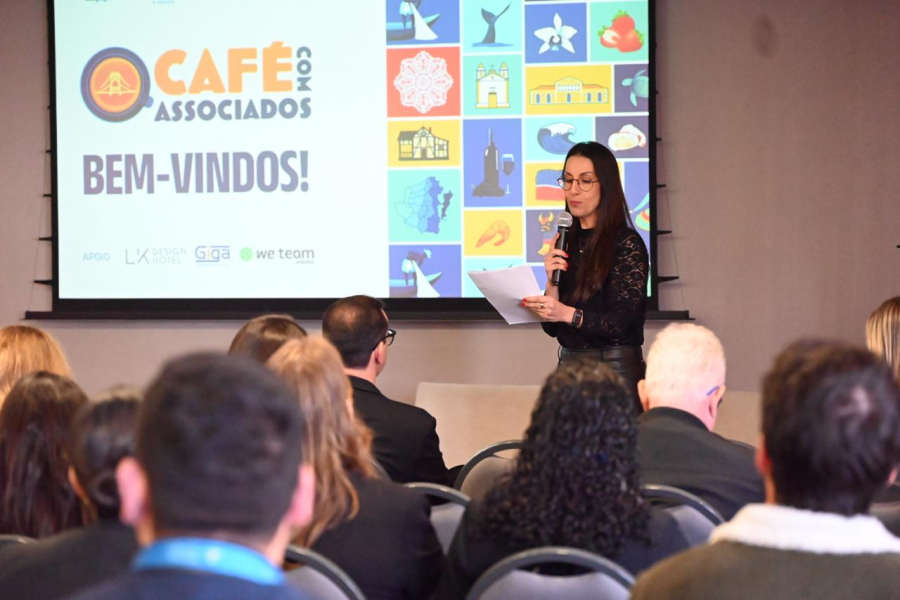 Destino Floripa dobra ações de promoção turística este ano e apresenta plano para 2027